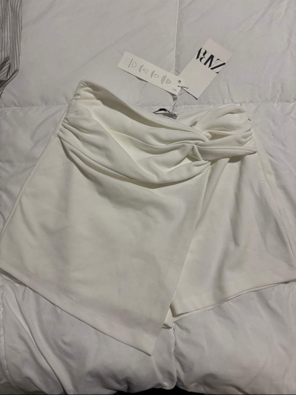 New Zara White Draped Front Women’s Skort